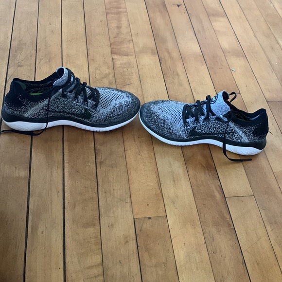 Nike Flyknit Running shoes 8.5 - Picture 3 of 5